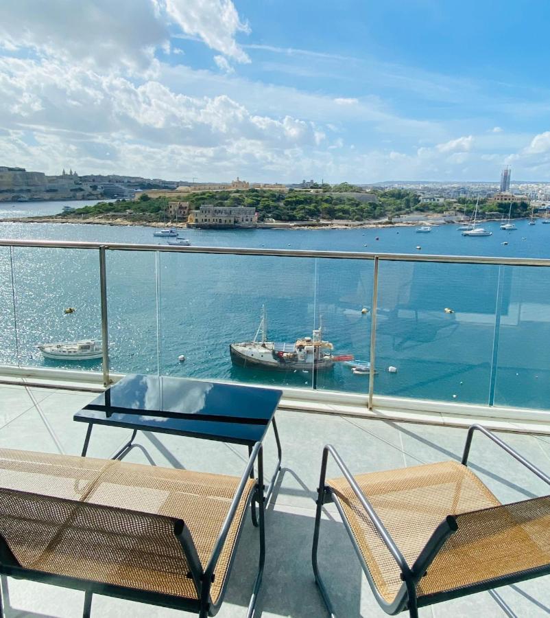 Sliema Seaview Apartment- Valletta Views - Apt 8, 49 Tigne Point Mansions 외부 사진